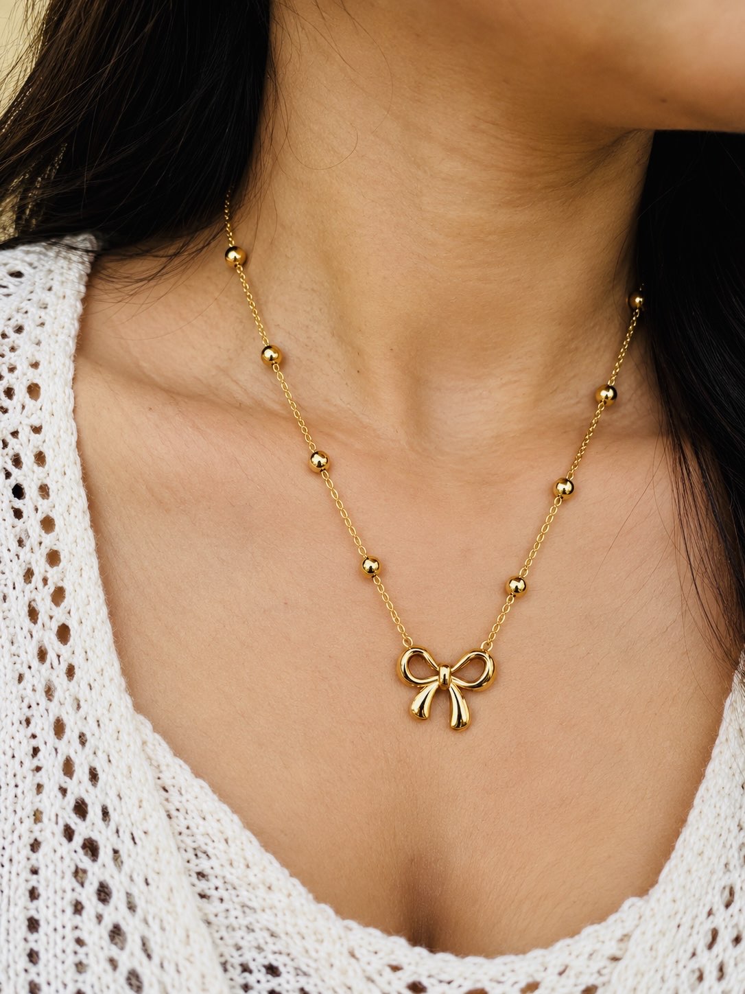 LAX_Golden Bow Beaded Necklace for Women
